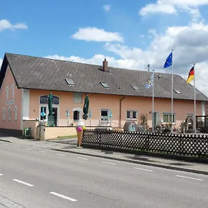 Nesthocker Café-snackbar-pension-bauwagencamp Offingen